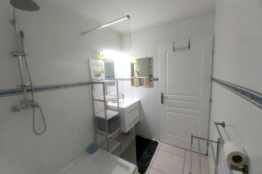 Appartement Face A La Marina Du Marin Martinique Le Marin Экстерьер фото
