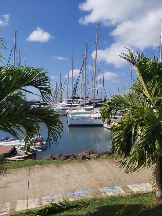 Appartement Face A La Marina Du Marin Martinique Le Marin Экстерьер фото